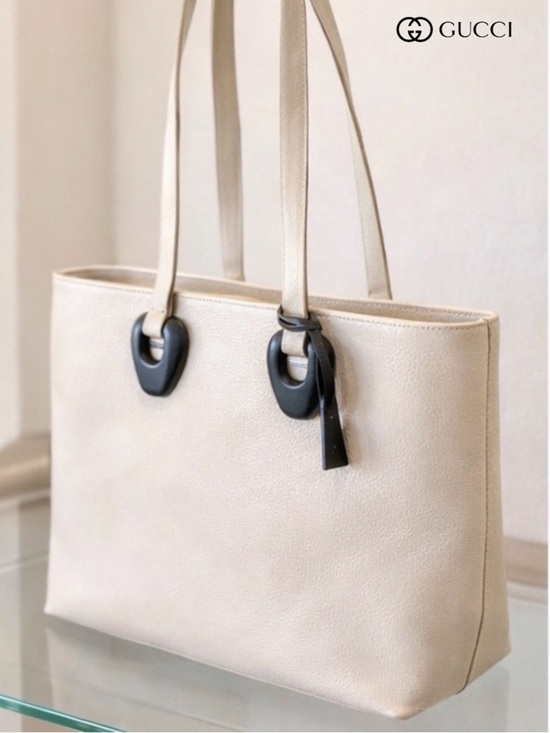 Gucci Handbags - AUTHENTIC RARE GUCCI CREAM/IVORY LEATHER TOTE BLACK SCUPTURAL HARDWARE